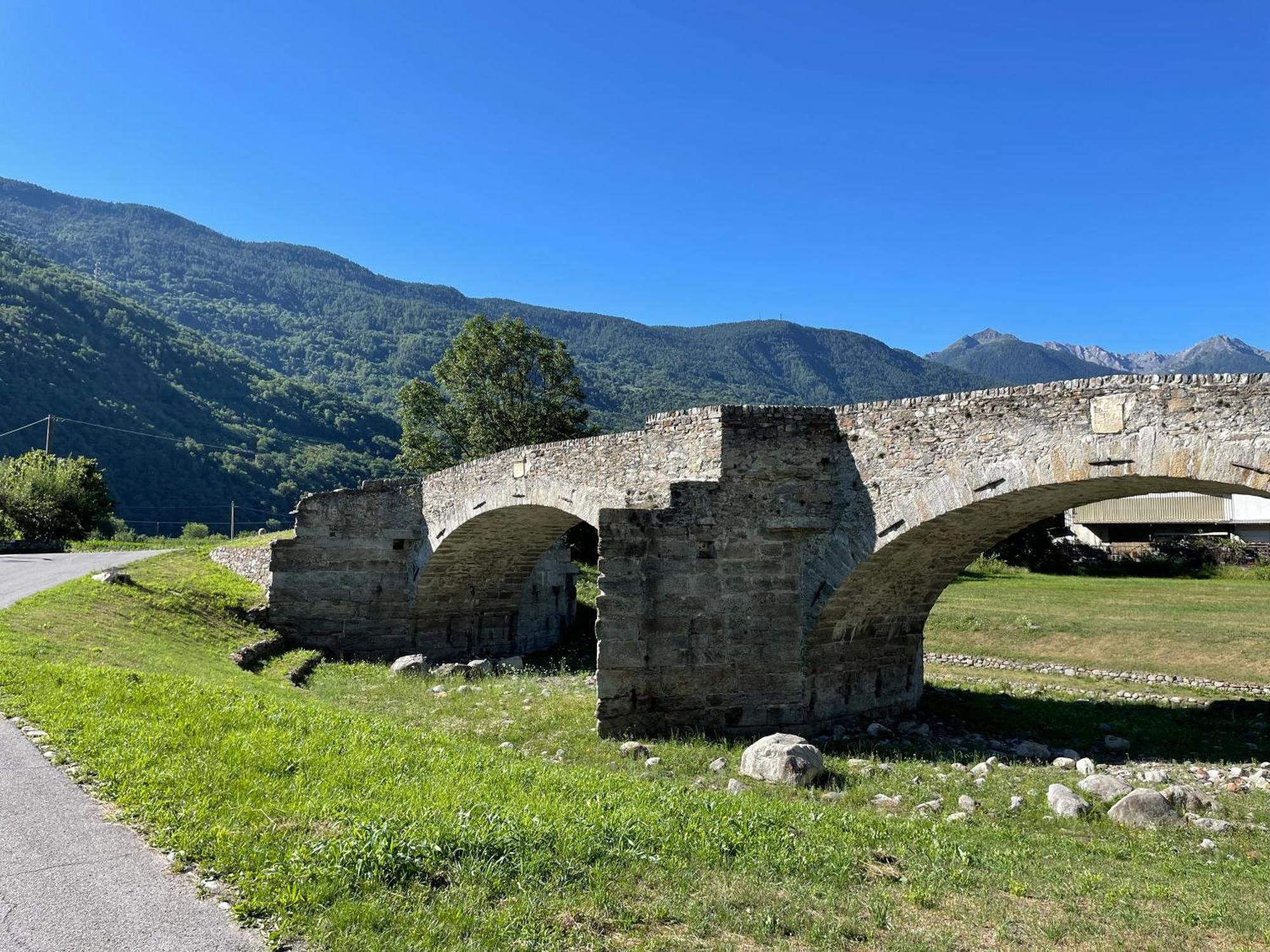 Ca Marasciol A 5 Minuti Dal Trenino Rosso Del Bernina Express Villa di Tirano Exterior foto